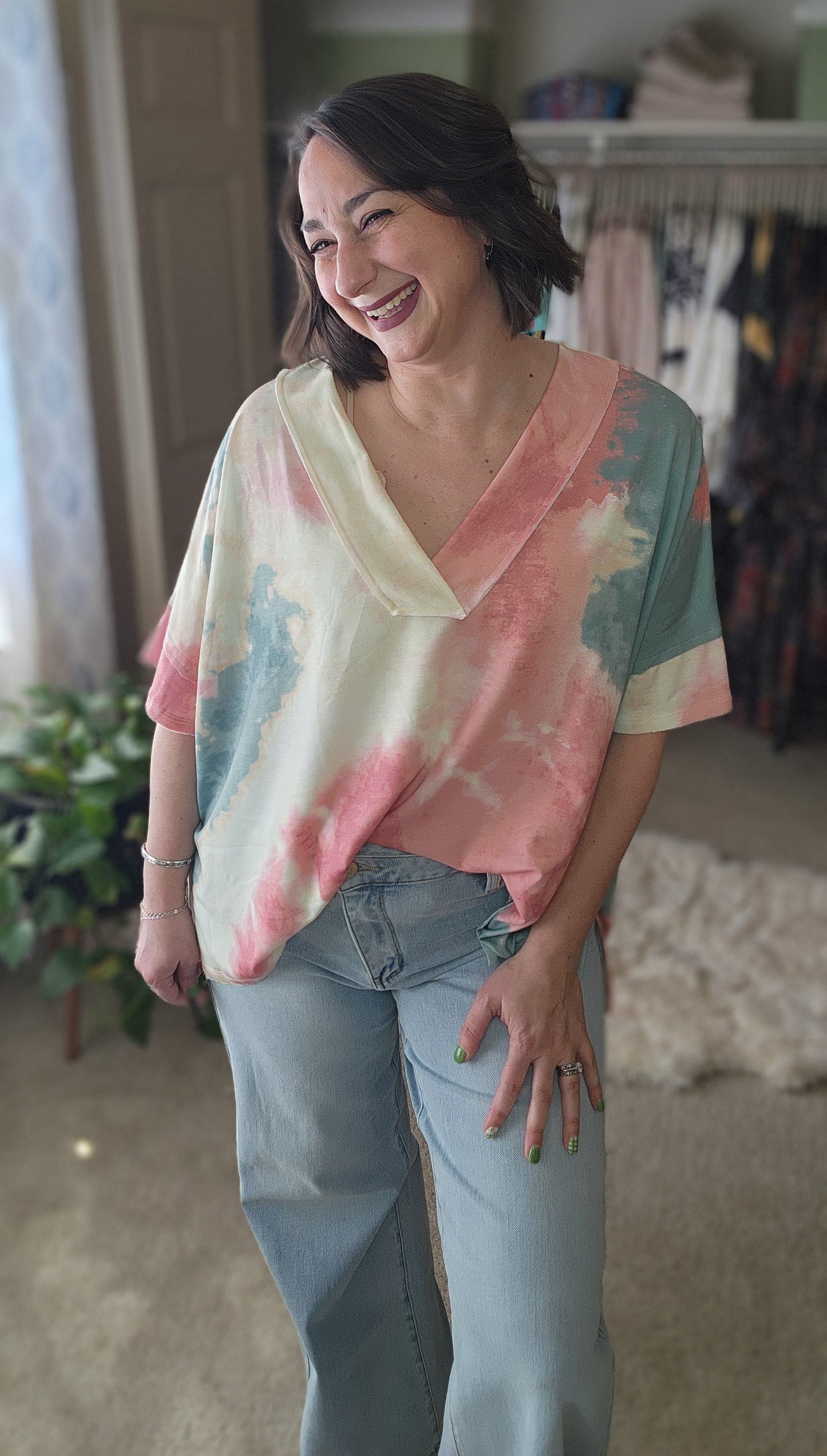 On The Go V Neck Essential Tee - Tie Dye