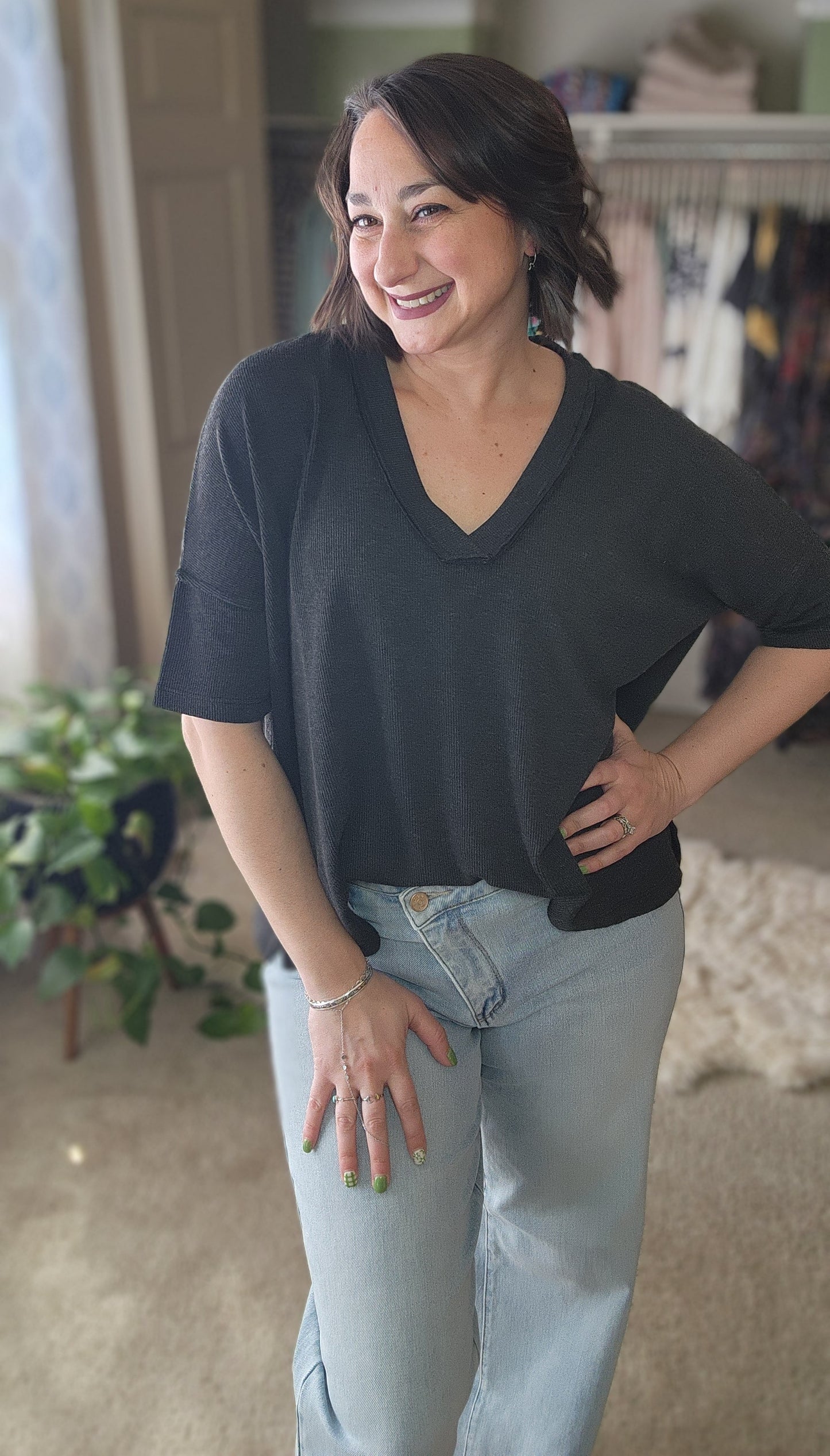 On The Go V Neck Essential Tee - Gray