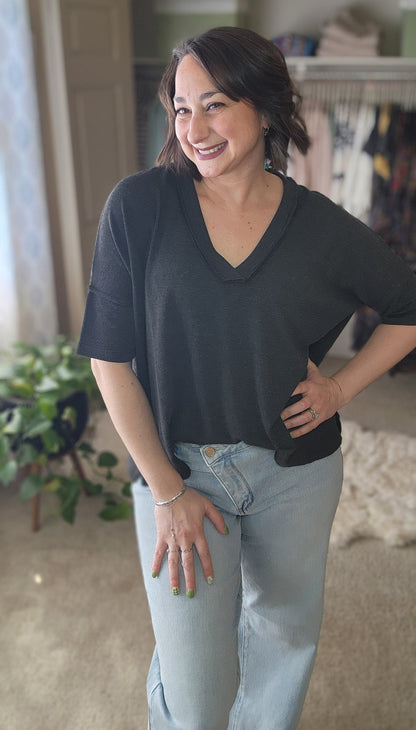 On The Go V Neck Essential Tee - Gray
