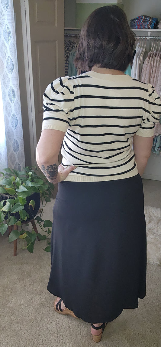 Flare Slit Skirt