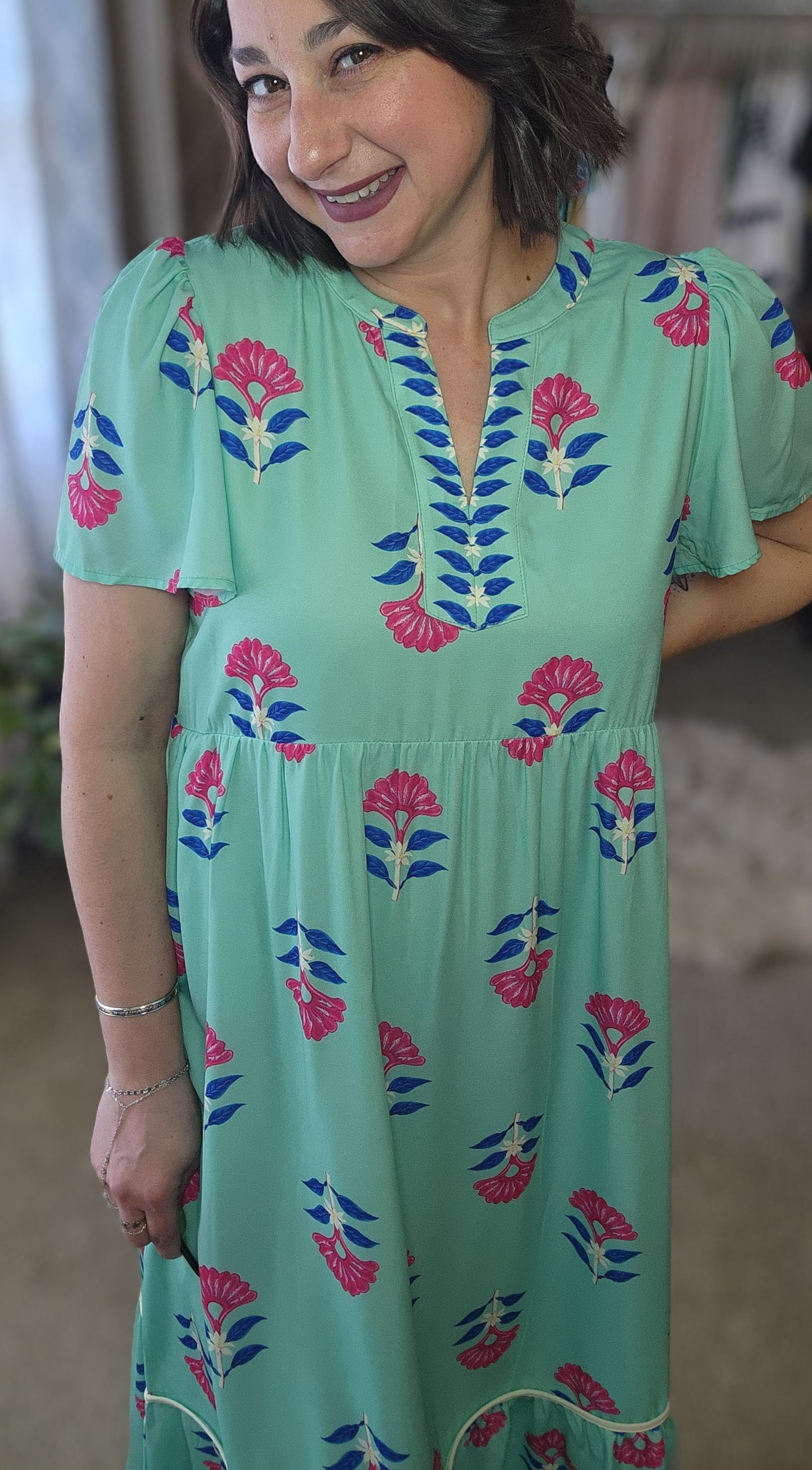 Floral Butterfly Sleeve Shift Dress