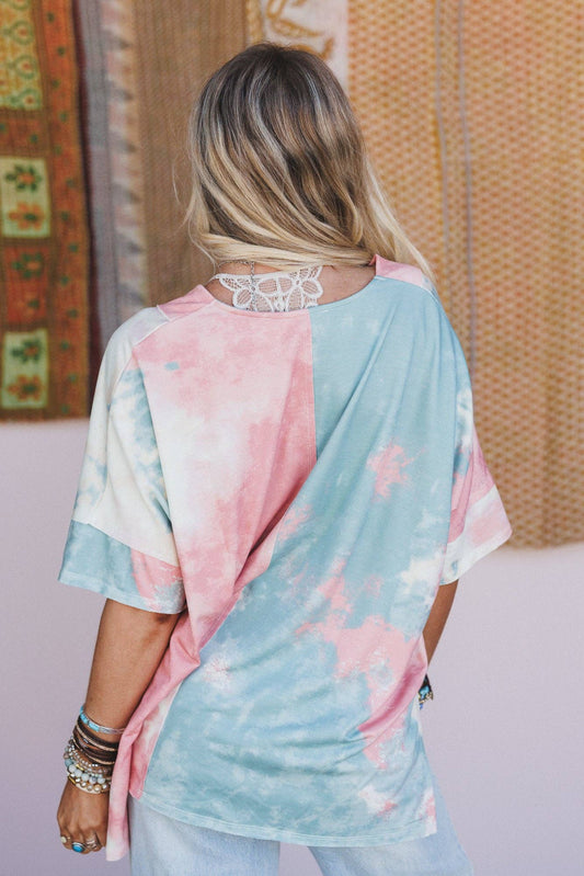 On The Go V Neck Essential Tee - Tie Dye