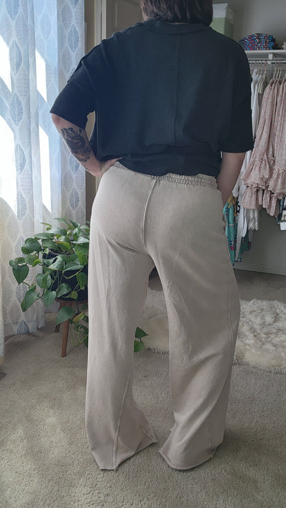 Relaxing Robin Wide Leg Pant