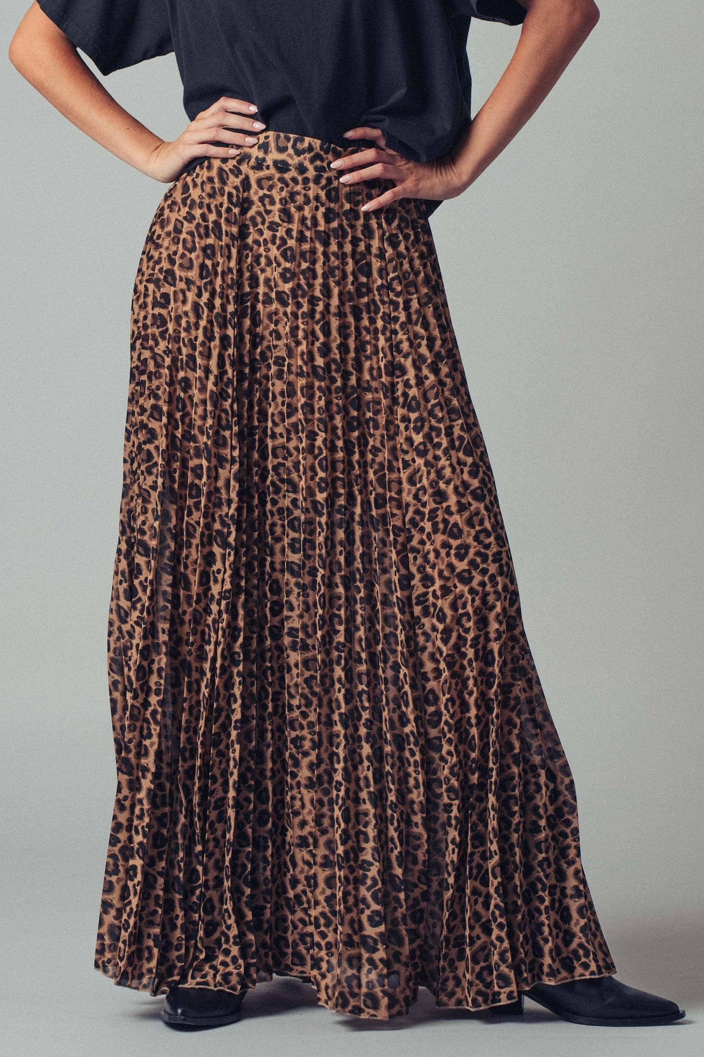 Leopard Print Pleated Flowy A-Line Skirt