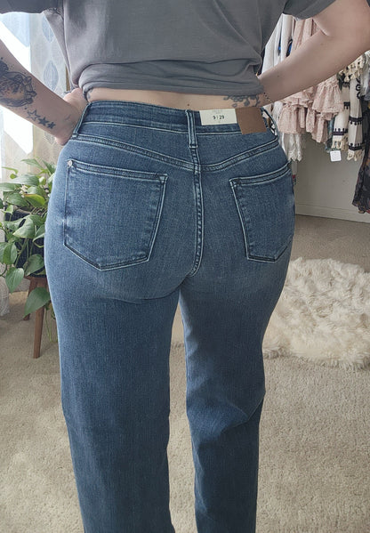 Judy Blue Jeans - Mid Rise Wide Leg w/Tint