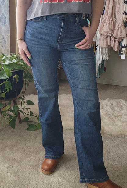 Judy Blue Jeans - Tummy Control Straight