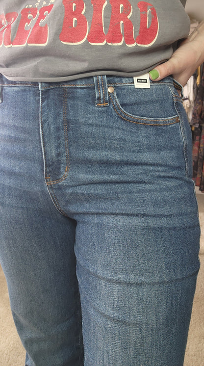 Judy Blue Jeans - Tummy Control Straight